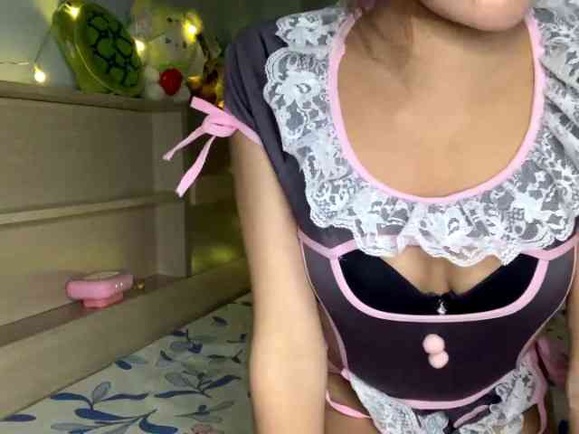 loveYouPink webcam