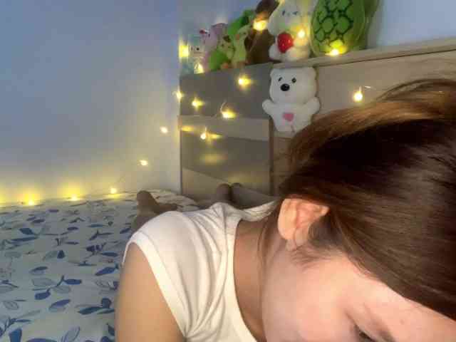 loveYouPink webcam
