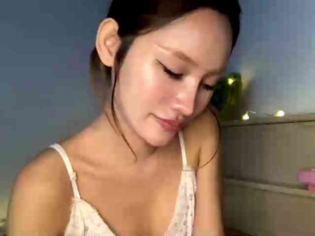 loveYouPink webcam