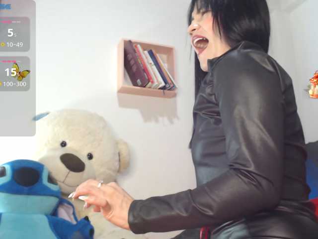 ninnaballak live cam on BongaCams