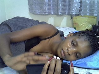 Ebonysly's Live Webcam