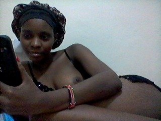 Ebonysly's Live Webcam