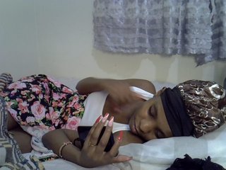 Ebonysly's Live Webcam
