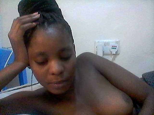 Ebonysly live cam on BongaCams