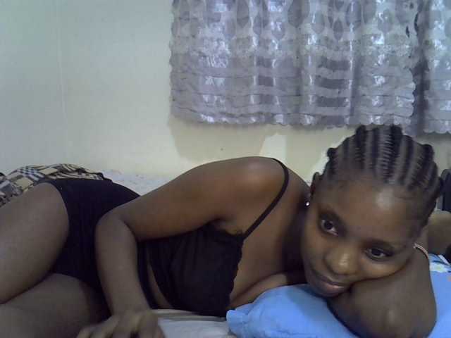 Ebonysly live cam on BongaCams