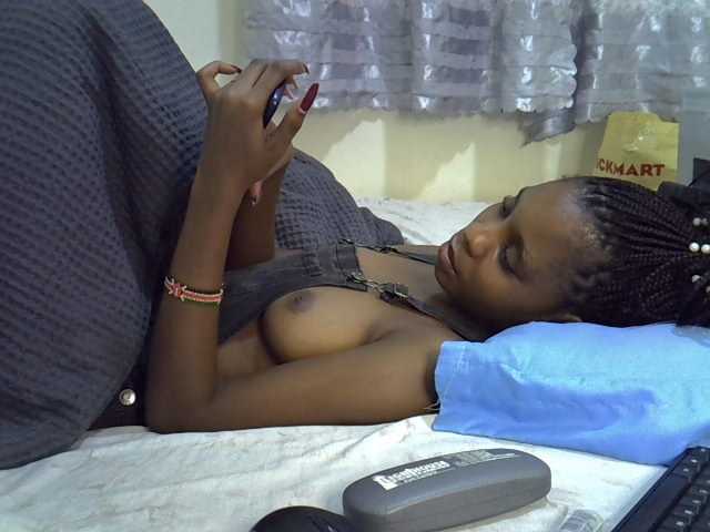Ebonysly