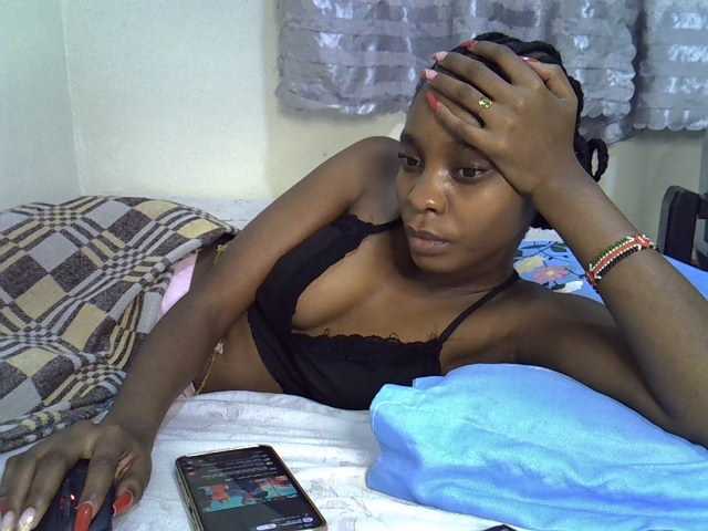 Ebonysly live cam on BongaCams