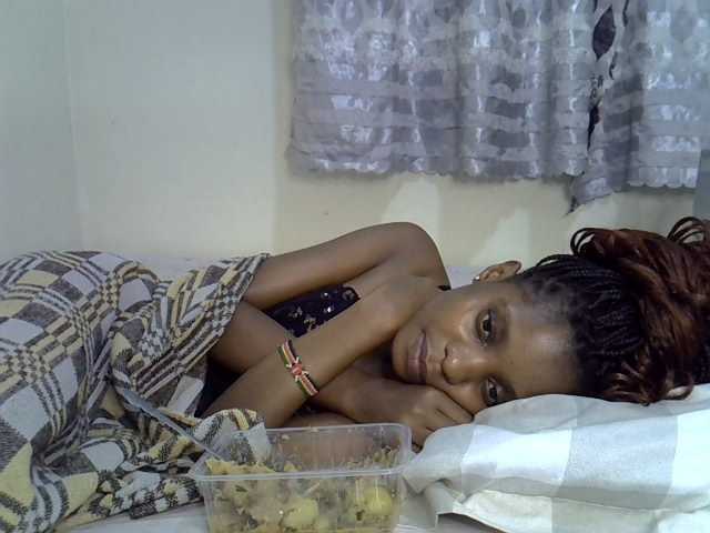 Ebonysly live cam on BongaCams