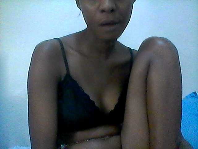 Ebonysly live cam on BongaCams