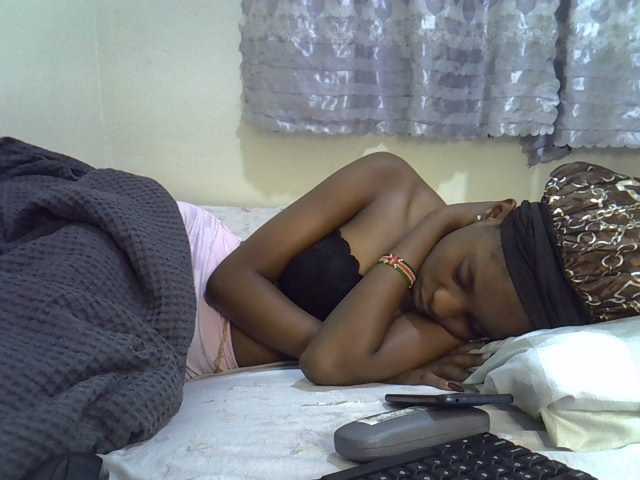 Ebonysly live cam on BongaCams
