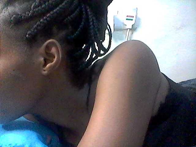 Ebonysly live cam on BongaCams