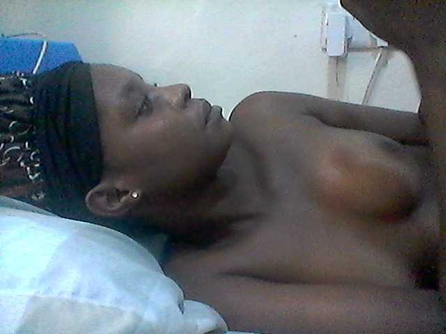 Ebonysly live webcam show