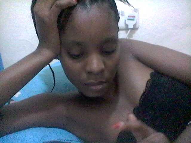 Ebonysly live cam on BongaCams