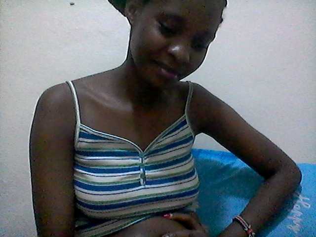 Ebonysly live cam on BongaCams