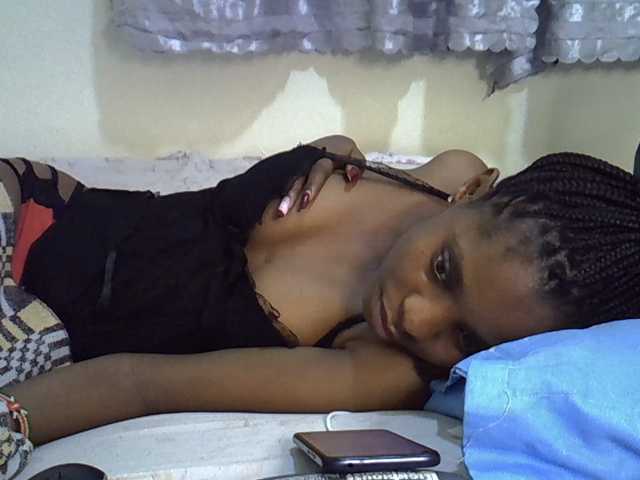 Ebonysly live cam on BongaCams