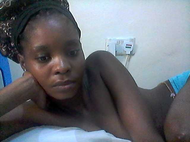Ebonysly live cam on BongaCams