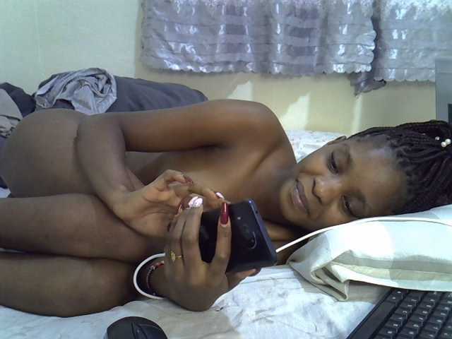 Ebonysly live cam