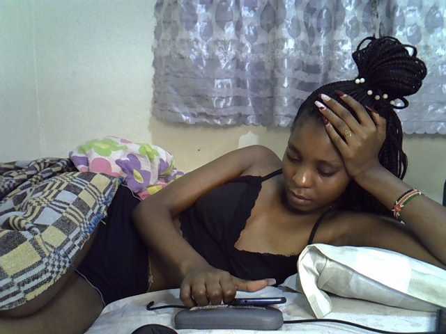 Ebonysly live cam on BongaCams