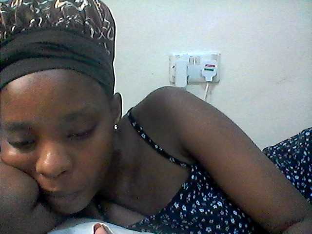Ebonysly live cam on BongaCams