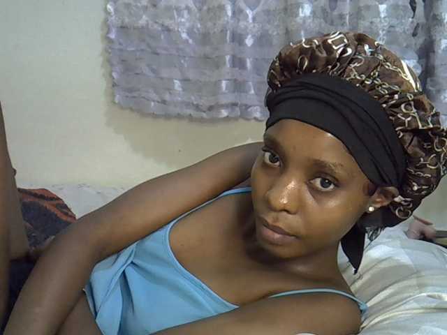 Ebonysly live cam on BongaCams