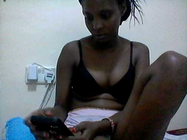 Ebonysly live cam on BongaCams