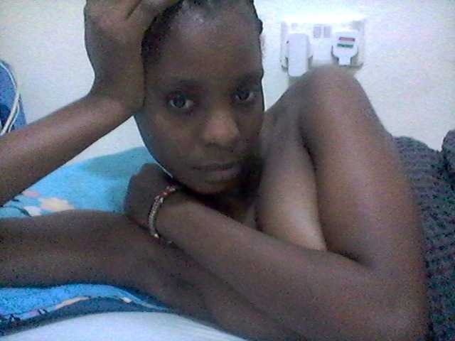 Ebonysly live cam on BongaCams