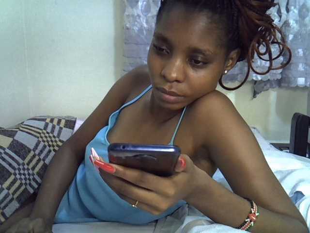 Ebonysly live cam on BongaCams