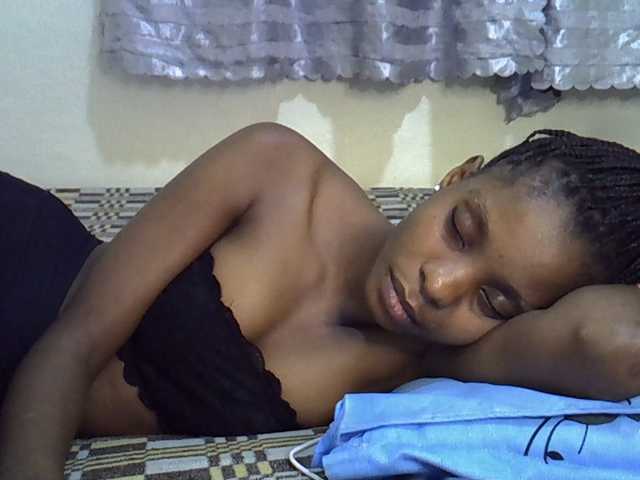 Ebonysly live cam on BongaCams