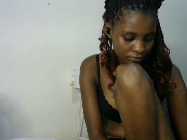 Ebonysly live cam on BongaCams