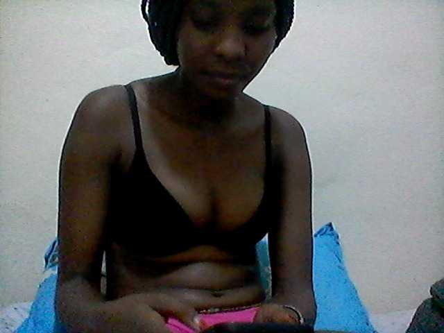 Ebonysly live cam on BongaCams