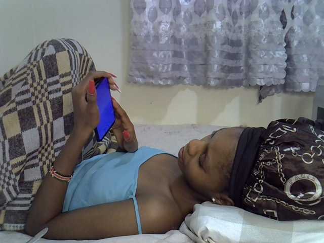 Ebonysly