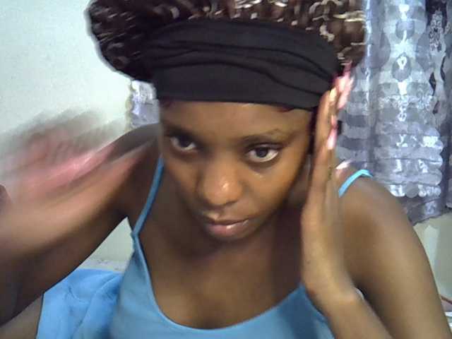 Ebonysly live cam on BongaCams