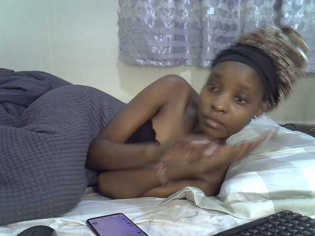 Ebonysly