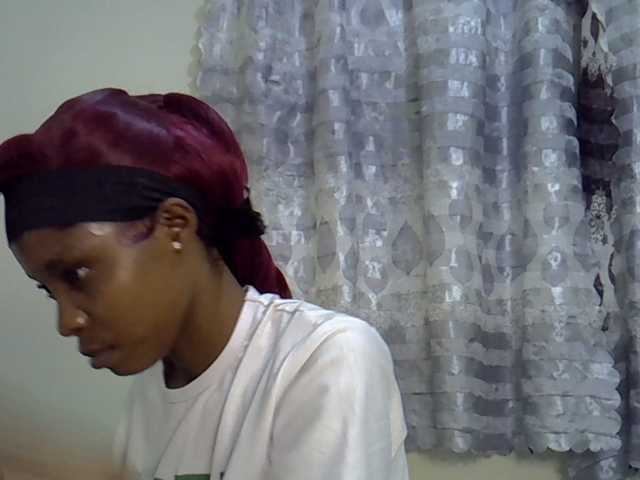 Ebonysly live cam on BongaCams