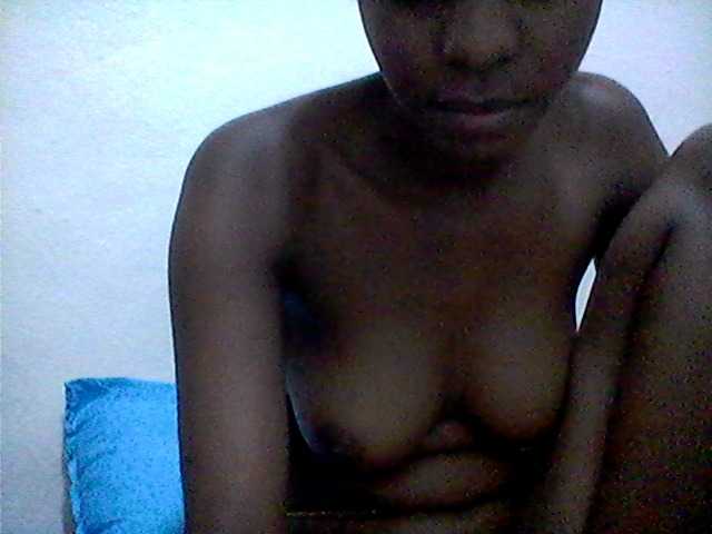 Ebonysly live cam on BongaCams