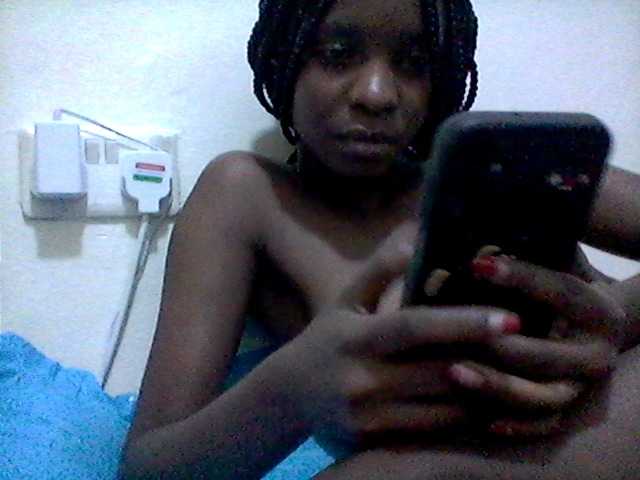 Ebonysly live cam on BongaCams