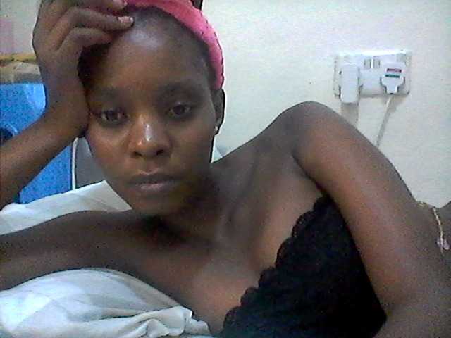 Ebonysly live cam on BongaCams