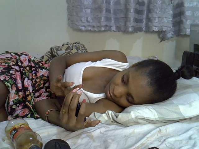 Ebonysly