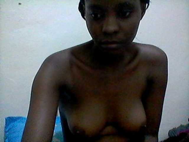 Ebonysly live cam on BongaCams