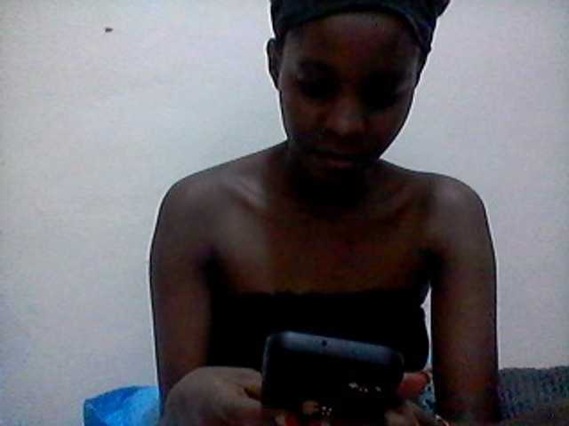 Ebonysly live cam on BongaCams
