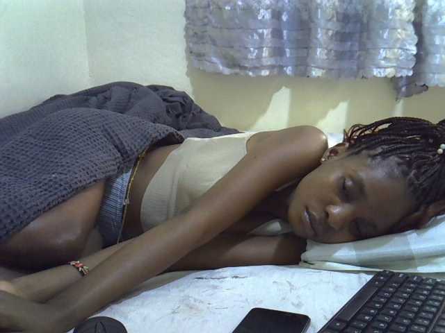 Ebonysly live cam on BongaCams
