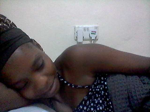 Ebonysly live cam on BongaCams
