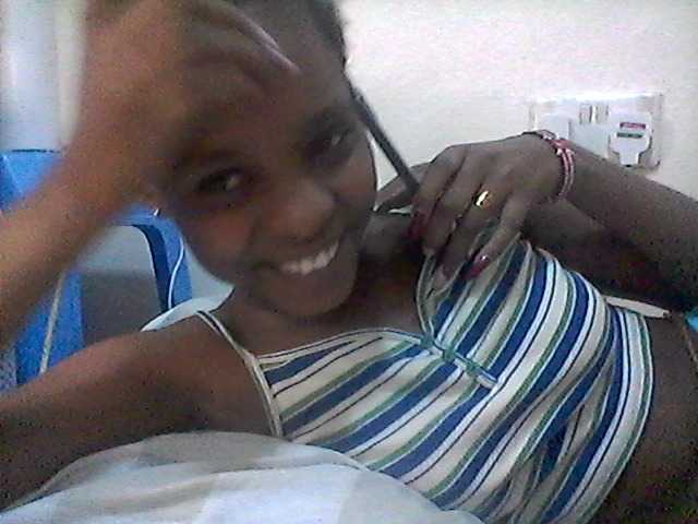 Ebonysly live cam on BongaCams