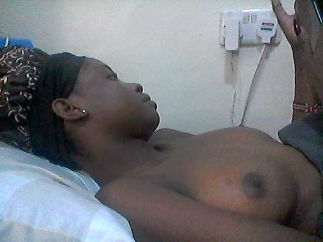 Ebonysly live webcam show