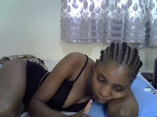 Ebonysly live cam preview