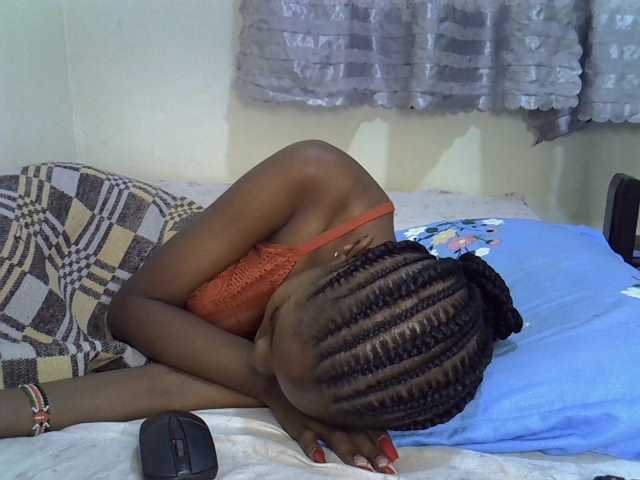 Ebonysly live cam on BongaCams