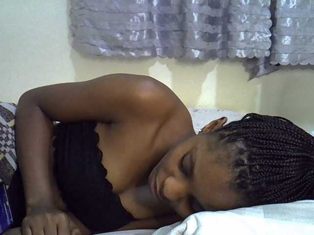 Ebonysly live cam on BongaCams