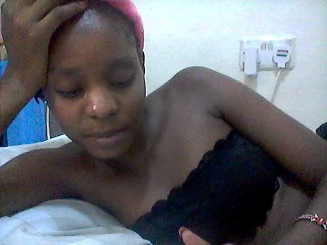 Ebonysly live cam on BongaCams