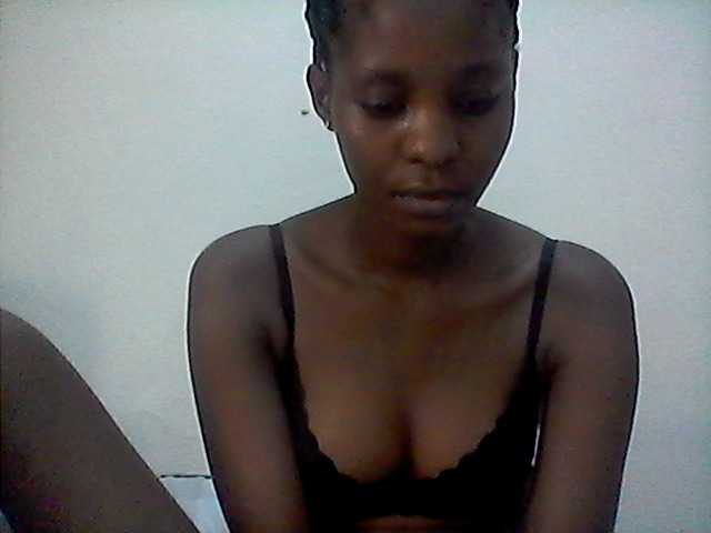 Ebonysly cam en direct sur BongaCams