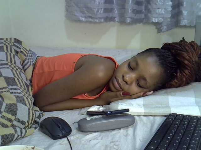 Ebonysly live cam on BongaCams